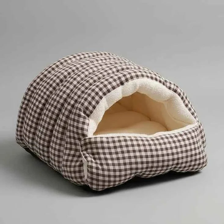 Kawaii Thermal Plush Pet Cave Bed – Cozy Enclosed Sleeping Bag House for Cats & Small Dogs (10 Colors)